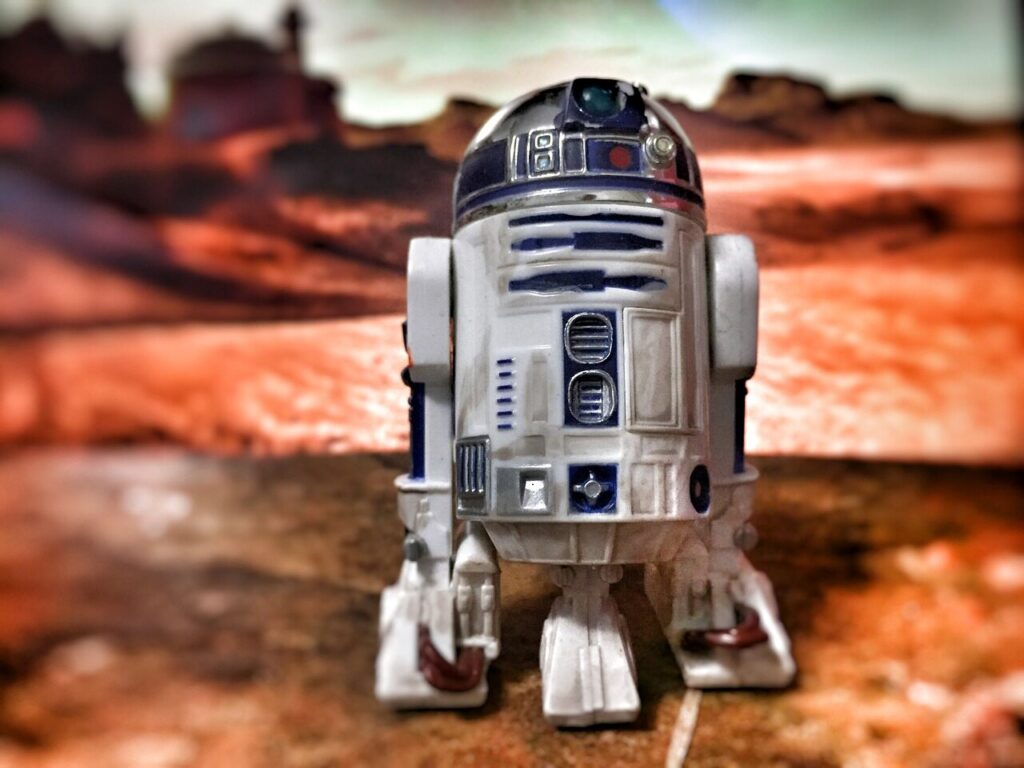 toy, robot, star wars, object, figure, little robot, little toy, plastic toy, robot, robot, star wars, star wars, star wars, star wars, star wars